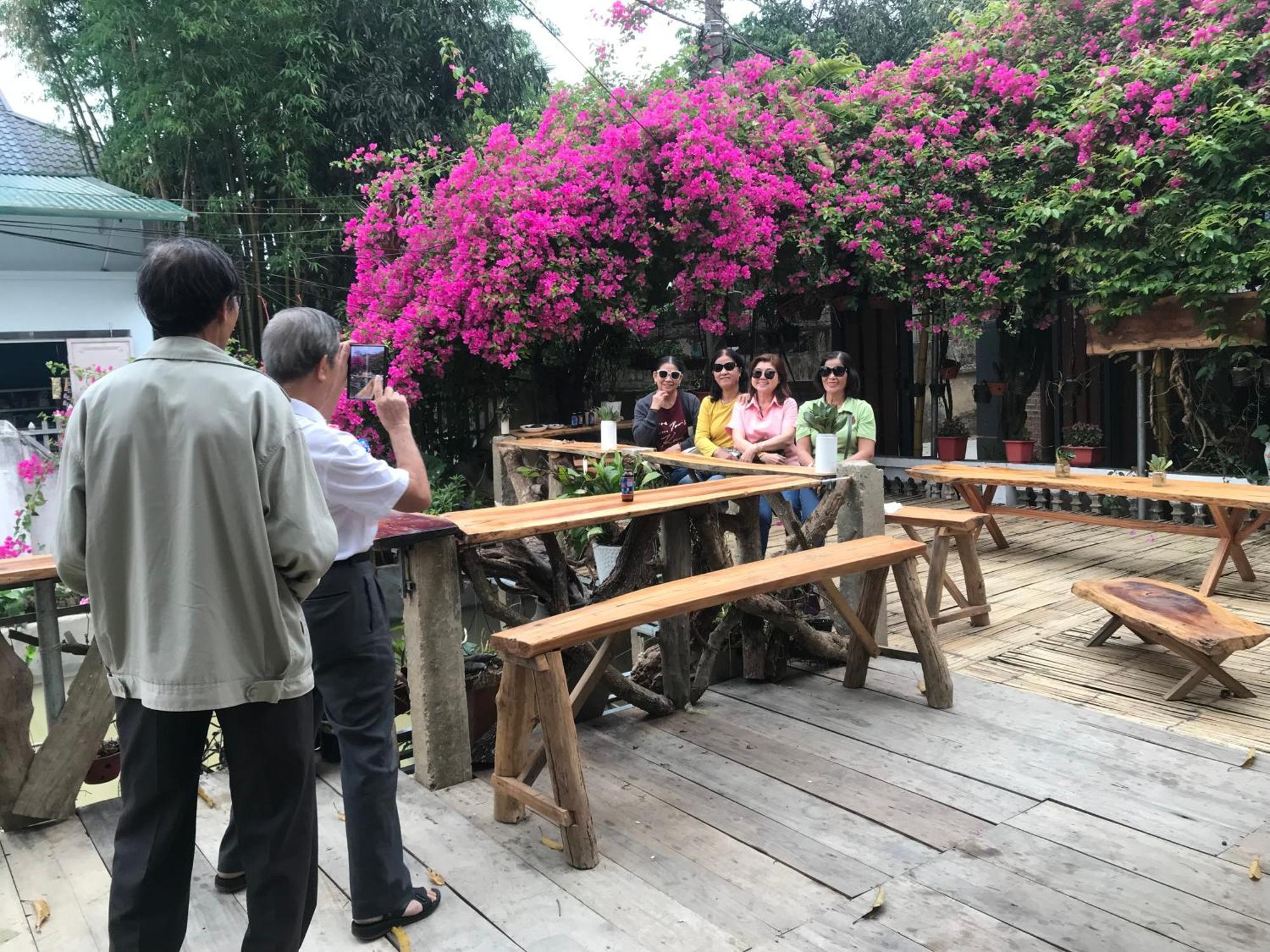 Minh Ngoc Homestay Dien Bien Phu Ban Him Lom Ngoại thất bức ảnh