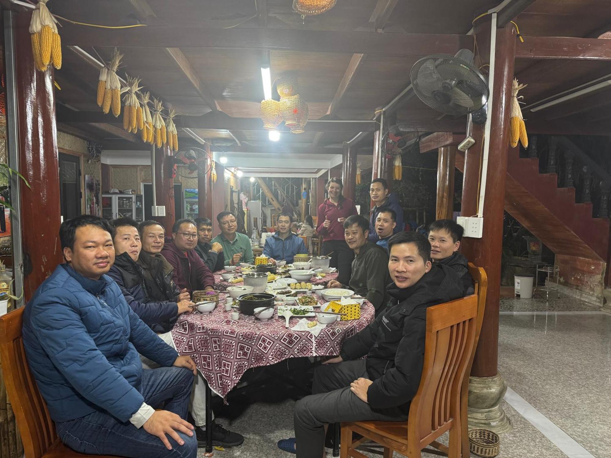 Minh Ngoc Homestay Dien Bien Phu Ban Him Lom Ngoại thất bức ảnh