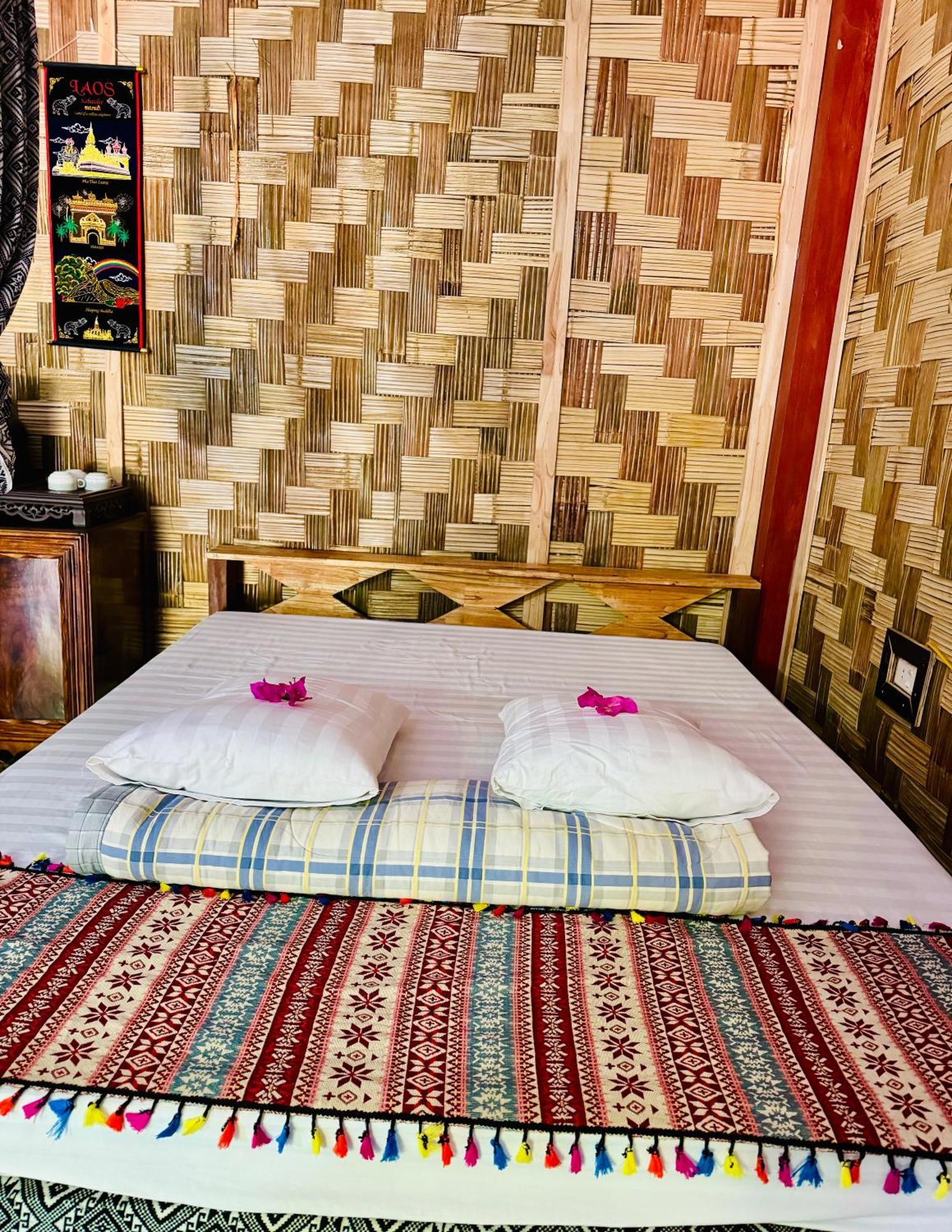 Minh Ngoc Homestay Dien Bien Phu Ban Him Lom Ngoại thất bức ảnh